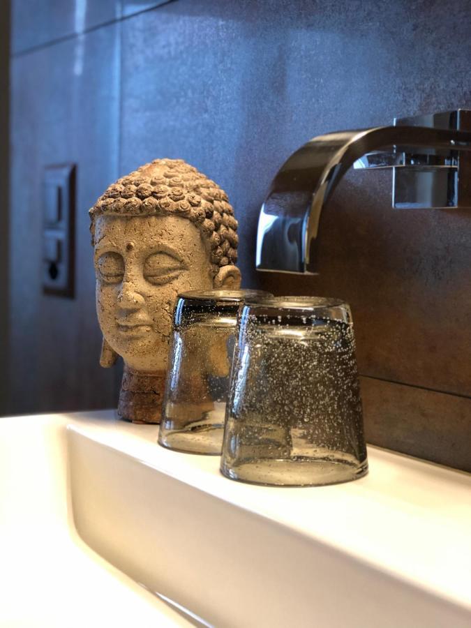 Cafe Cher-Mignon Et Chambres D'Hotes Chermignon-d'en Haut Kültér fotó
